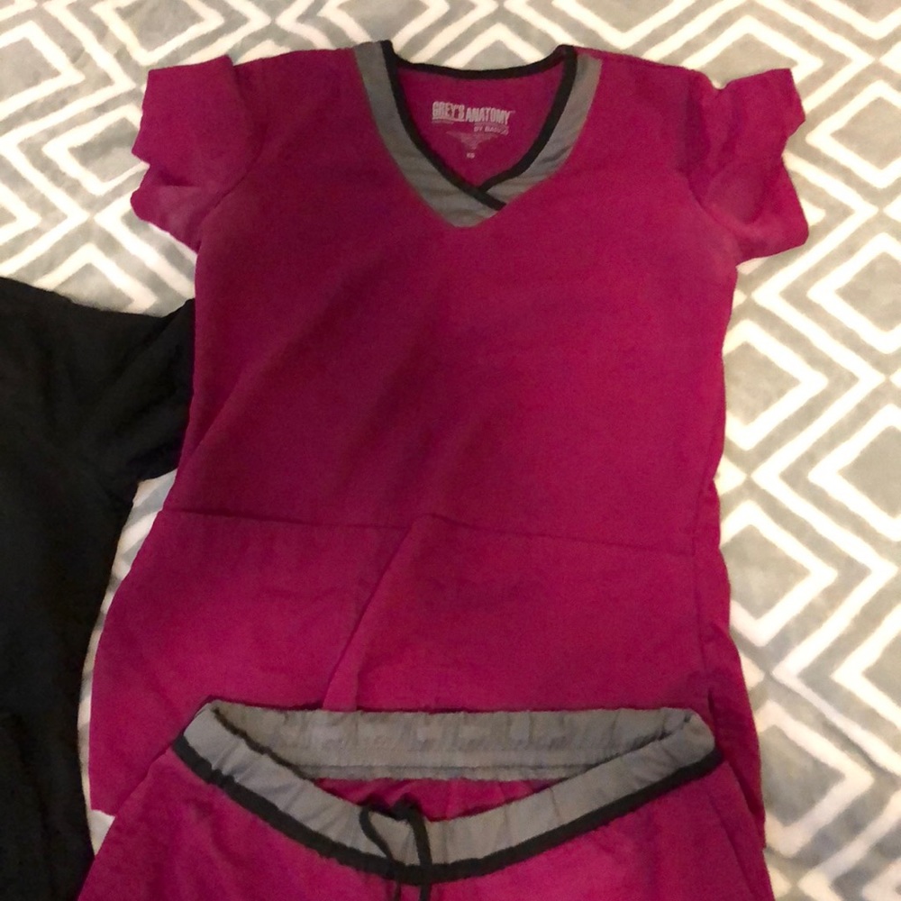 Greys anatomy scrubs